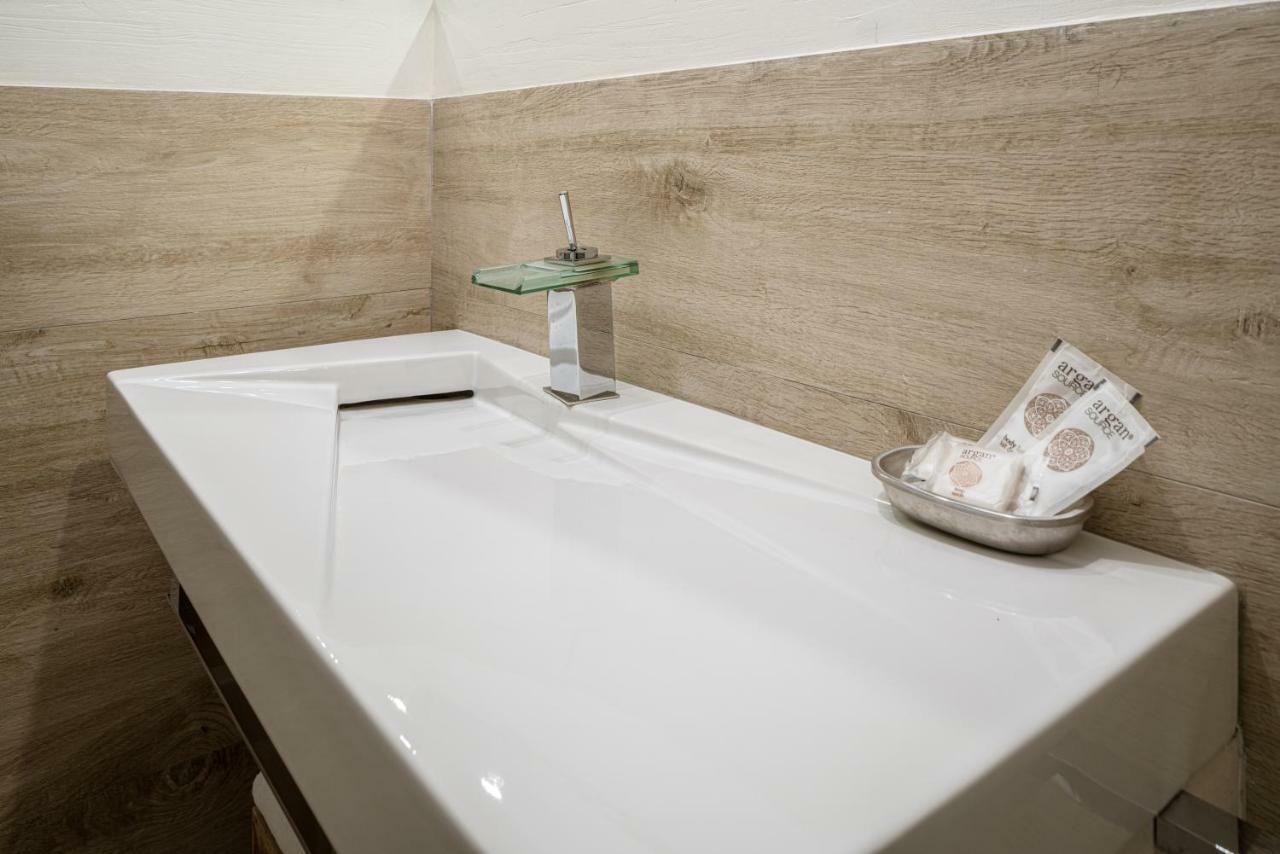 Apartment 231 Via Roma *